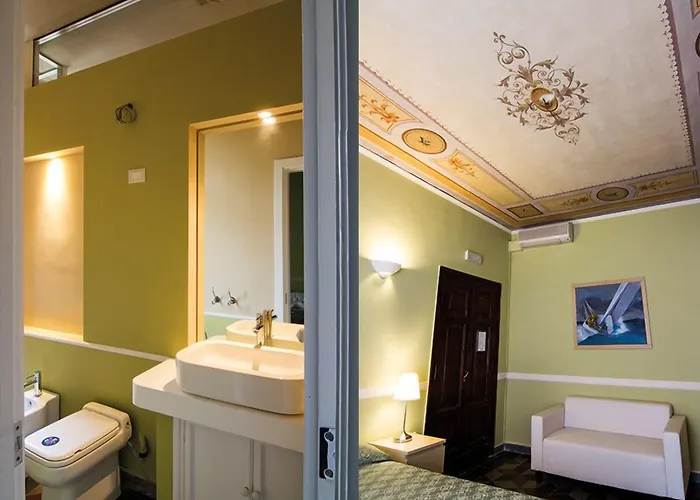 Residenza Maritti Deco Style- בית הארחה 4*